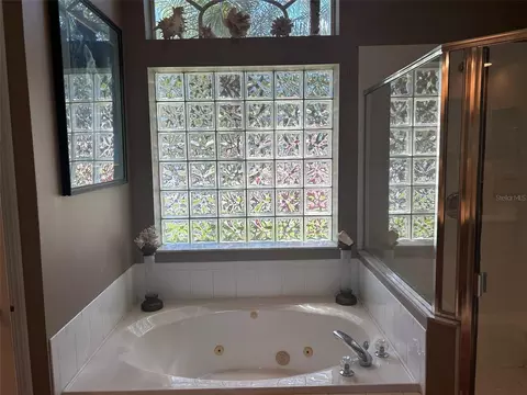 Bath - 1156 Acappella Dr, Melbourne, FL 32940 photo 3 of 4