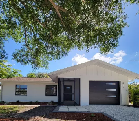 328 E Bay St, Osprey, FL 34229