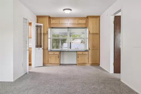 Living - 706 Vandergrift Dr, Ocoee, FL 34761 photo 3 of 6