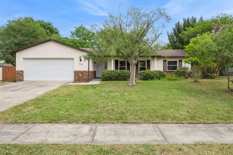 706 Vandergrift Dr, Ocoee, FL 34761
