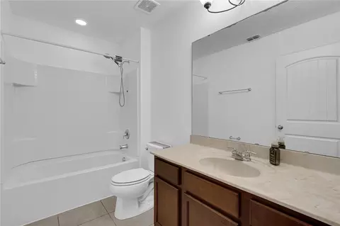 Bath - 4450 Capital Blvd, Saint Cloud, FL 34769 photo 2 of 3