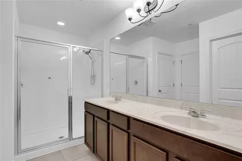Bath - 4450 Capital Blvd, Saint Cloud, FL 34769 photo 3 of 3