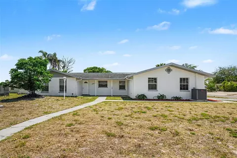 7836 Lotus Dr, Port Richey, FL 34668