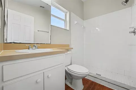Bath - 1336 Laurel Glen Dr, Bartow, FL 33830 photo 2 of 2