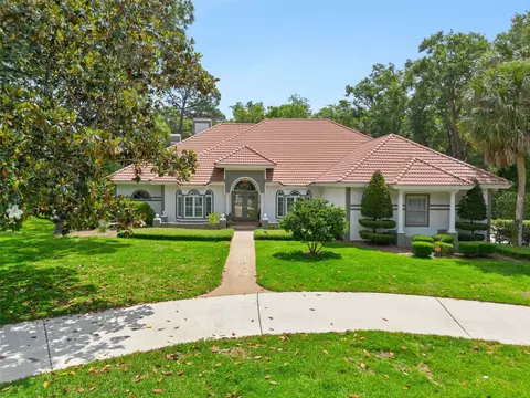 628 E Club Cir, Longwood, FL 32779