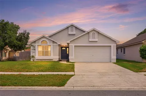 4865 Kingston Cir, Kissimmee, FL 34746