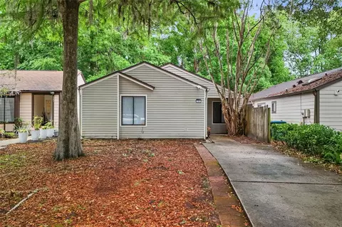 335 Kirkcaldy Dr, Winter Springs, FL 32708