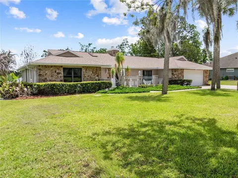 Exterior - 6770 Bay Shore Dr, Saint Cloud, FL 34771 photo 4 of 16