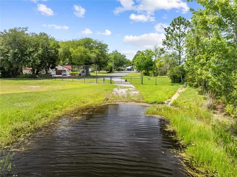 View/Area - 6770 Bay Shore Dr, Saint Cloud, FL 34771 photo 3 of 19