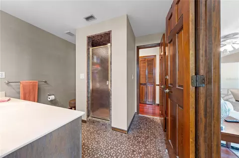 Bath - 6770 Bay Shore Dr, Saint Cloud, FL 34771 photo 6 of 11