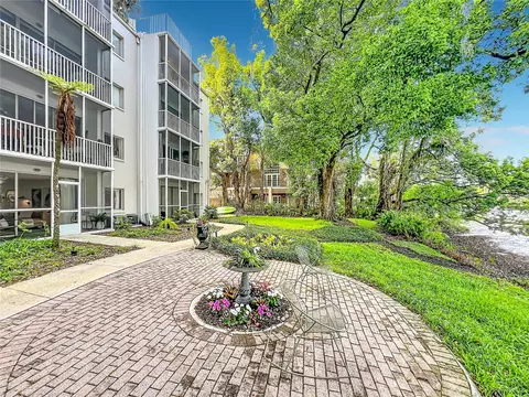 1100 Delaney Ave #F106, Orlando, FL 32806