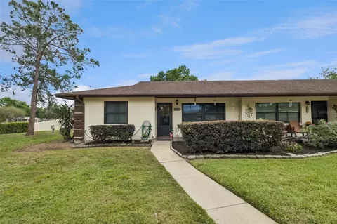 12532 Orangewood Ct #0, Tavares, FL 32778