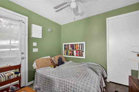 Bedroom - 421 E Kaley St, Orlando, FL 32806 photo 6 of 7