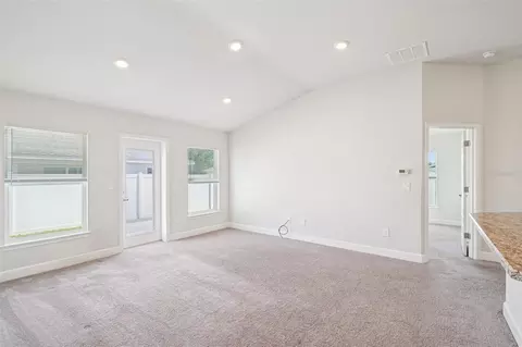 Living - 4588 SE 25th Loop, Ocala, FL 34480 photo 2 of 3