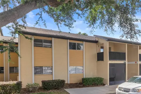 916 Lake Destiny Rd #E, Altamonte Springs, FL 32714