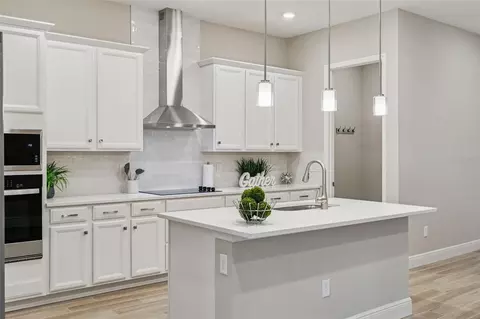 Kitchen - 6491 Cyrils Dr, Saint Cloud, FL 34771 photo 3 of 6
