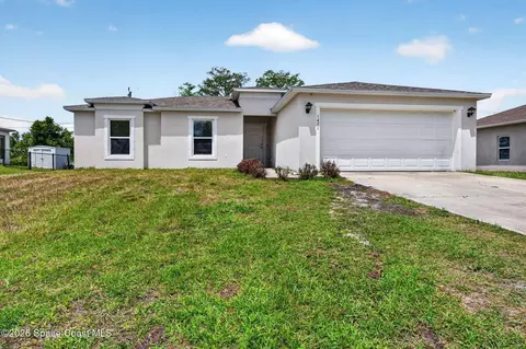 1471 Palau St SE, Palm Bay, FL 32909