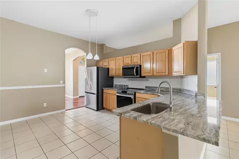 Kitchen - 677 Buckhaven Loop, Ocoee, FL 34761 photo 3 of 4