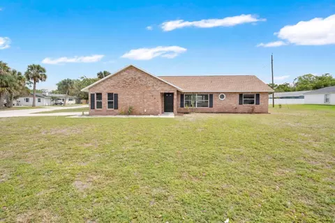 1842 Umbrella Tree Dr, Edgewater, FL 32141