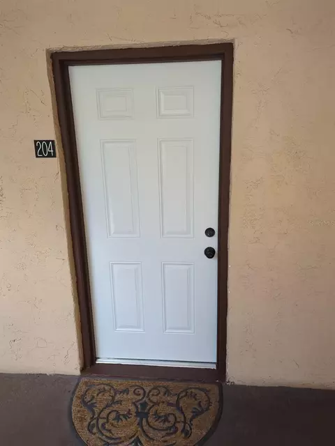 2850 Somerset Dr #204L, Lauderdale Lakes, FL 33311