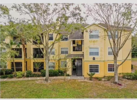 2600 Robert Trent Jones Dr #914, Orlando, FL 32835