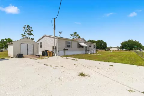 9109 Atlas Dr, Saint Cloud, FL 34773 photo 6