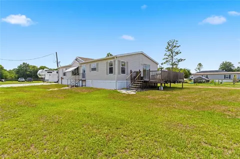 9109 Atlas Dr, Saint Cloud, FL 34773 photo 3