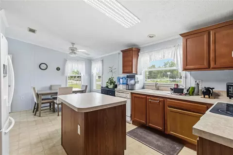 9109 Atlas Dr, Saint Cloud, FL 34773 photo 14