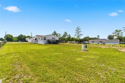 9109 Atlas Dr, Saint Cloud, FL 34773 photo 2