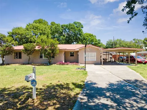 303 Granada Rd, Auburndale, FL 33823