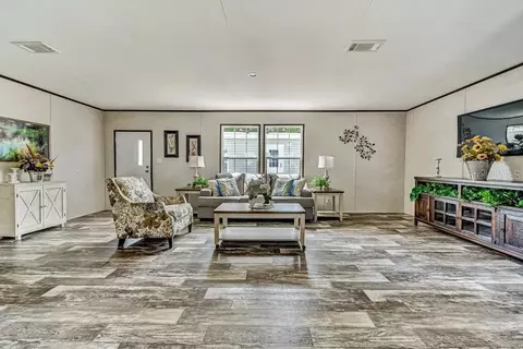 3176 NW 74th Ter, Okeechobee, FL 34972 photo 3