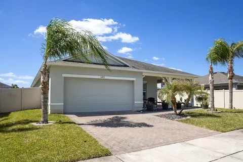 Exterior - 5400 Ardmore Loop, Saint Cloud, FL 34771 photo 2 of 9