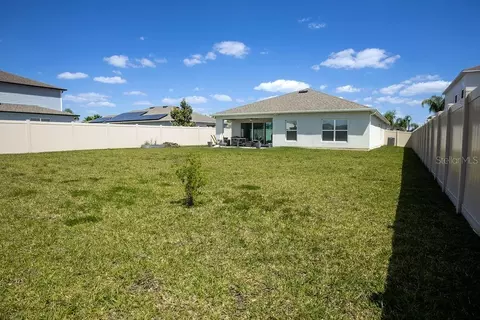Exterior - 5400 Ardmore Loop, Saint Cloud, FL 34771 photo 6 of 9
