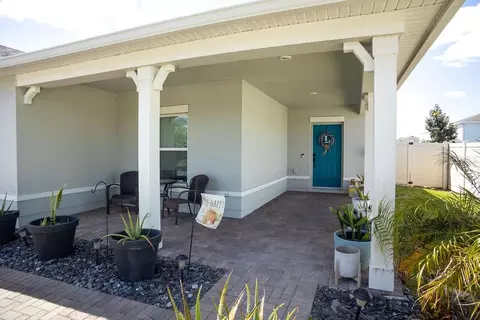 Exterior - 5400 Ardmore Loop, Saint Cloud, FL 34771 photo 4 of 9