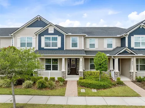 8073 Cadman St, Orlando, FL 32832