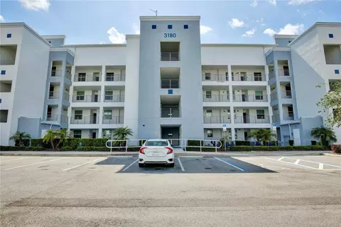 3180 Paradox Cir #402, Kissimmee, FL 34746