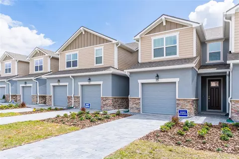 Exterior - 987 Spring Palms Loop, Orlando, FL 32828 photo 2 of 4