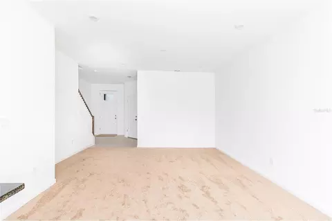 Living - 987 Spring Palms Loop, Orlando, FL 32828 photo 1 of 3