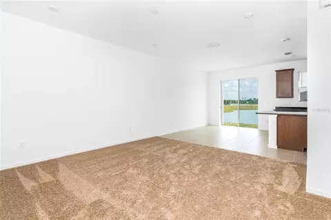 Living - 987 Spring Palms Loop, Orlando, FL 32828 photo 2 of 3