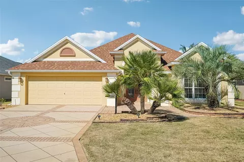 2918 Canyon Ave, The Villages, FL 32163