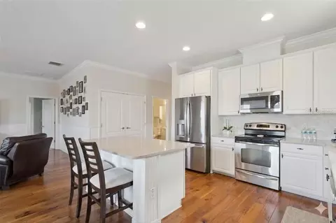 Kitchen - 287 Fallen Oak Ct, Eustis, FL 32736 photo 4 of 4