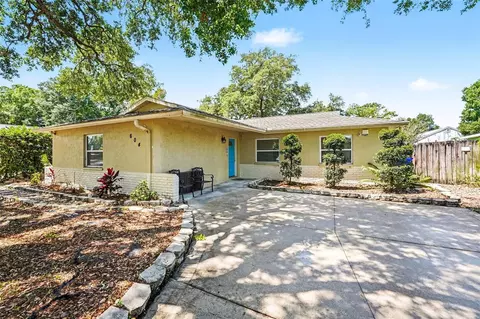 604 Limetree Dr, Oldsmar, FL 34677