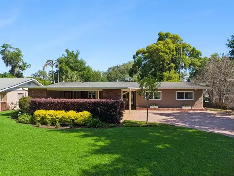 1215 Ridgecrest Rd, Orlando, FL 32806