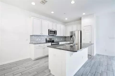 Kitchen - 2483 Viterbo Way, Ocoee, FL 34761 photo 1 of 3