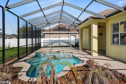 Exterior - 314 Terranova Blvd, Winter Haven, FL 33884 photo 2 of 6
