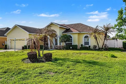 Exterior - 314 Terranova Blvd, Winter Haven, FL 33884 photo 3 of 6