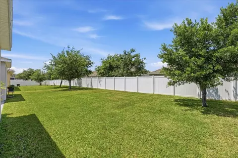 Exterior - 1614 Snapper St, Saint Cloud, FL 34771 photo 5 of 10