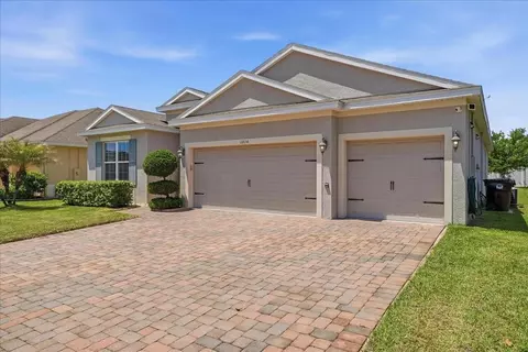 Exterior - 1614 Snapper St, Saint Cloud, FL 34771 photo 6 of 10