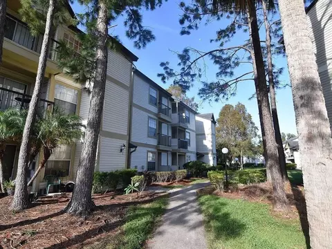 1908 Lake Atriums Cir #15, Orlando, FL 32839