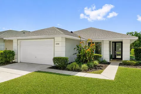 2908 Sunset Lakes Blvd, Kissimmee, FL 34747